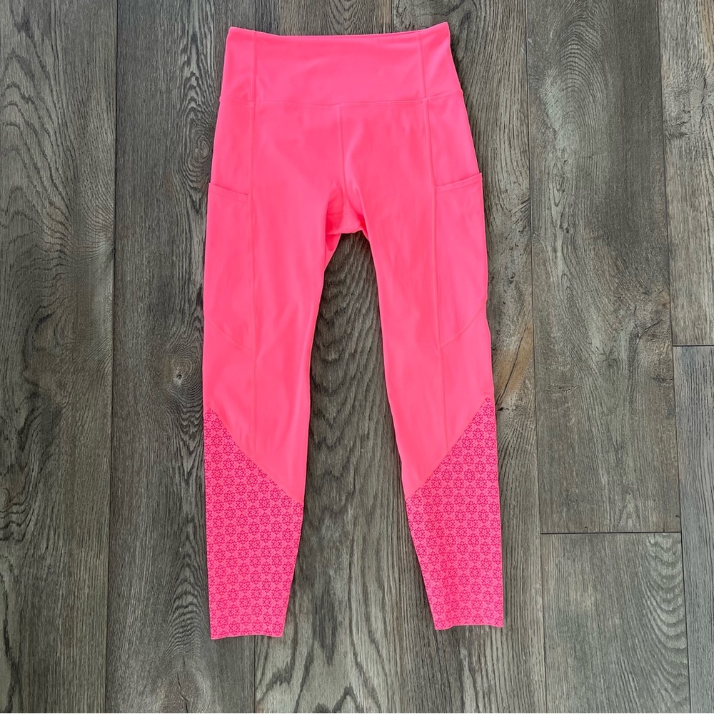 Zyia Active Flower Power High Rise Luxe Pocket Leggin… Gem